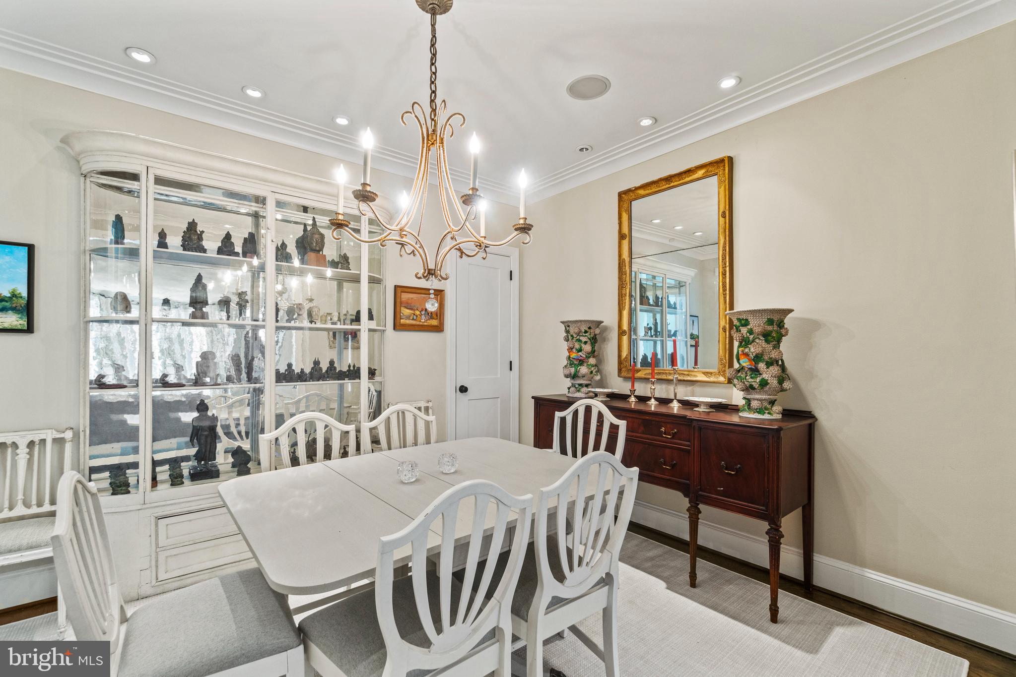 3017 Dumbarton Street Northwest Washington, DC 20007 - Photo 6 of 25 Dining Room