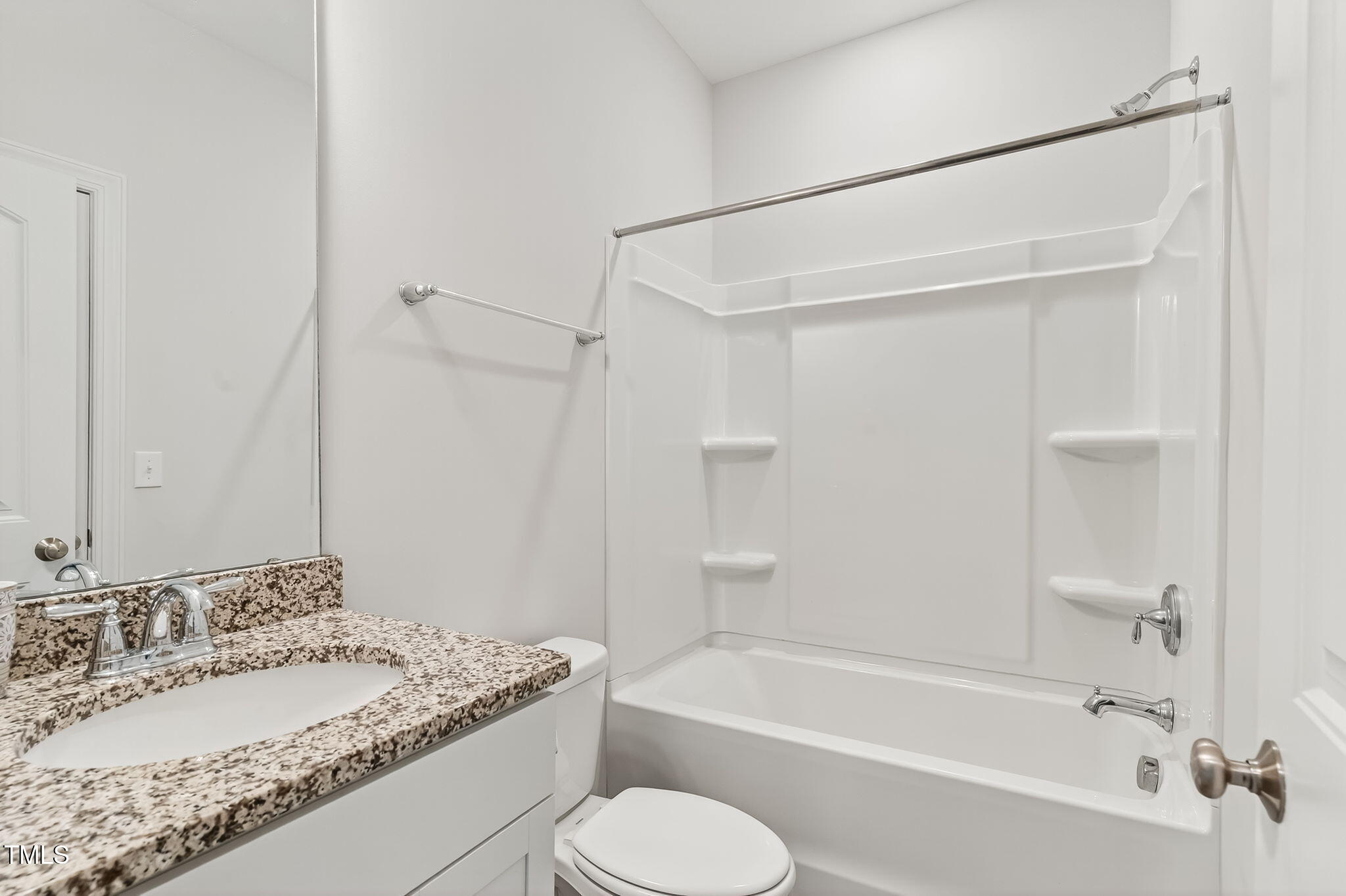 63 Capewood Court Garner, NC 27529 - Photo 16 of 37 21-web-or-mls-025__DSC9562