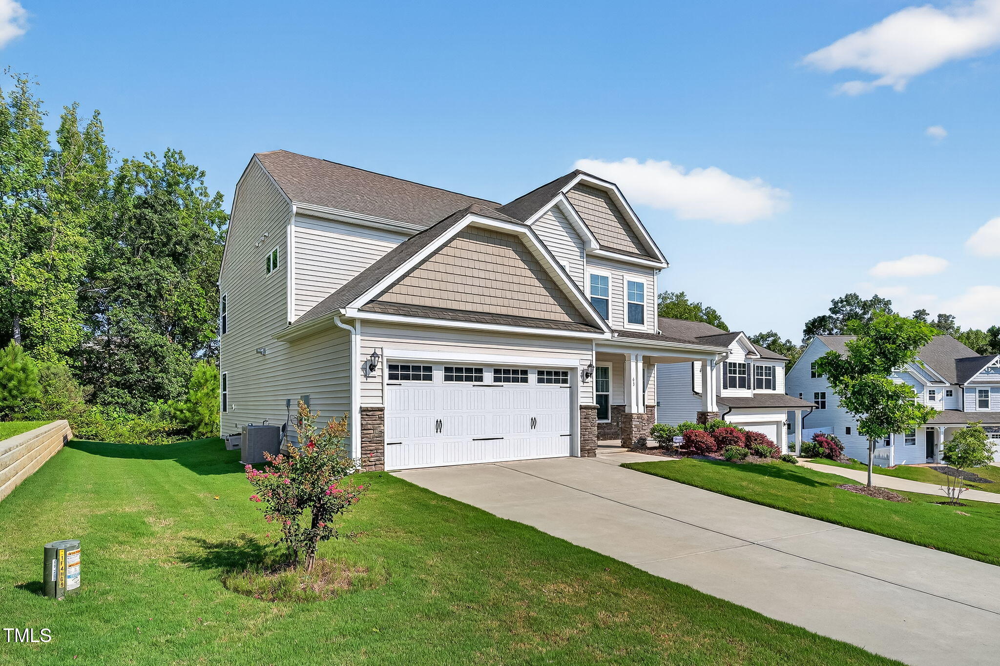 63 Capewood Court Garner, NC 27529 - Photo 3 of 37 3-web-or-mls-001__DSC9433