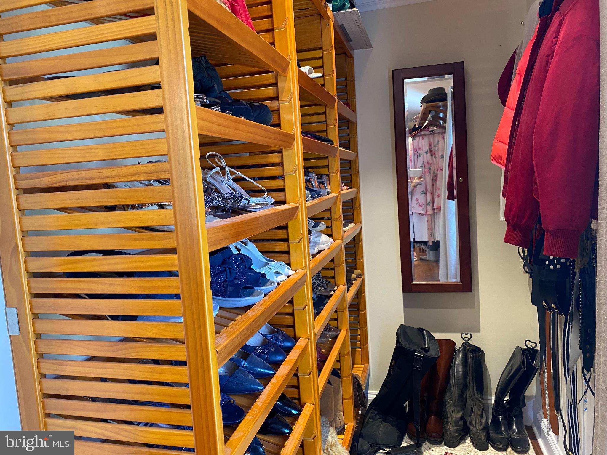 970 St George Barber Road Davidsonville, MD 21035 - Photo 24 of 69 a view of an empty walk in closet