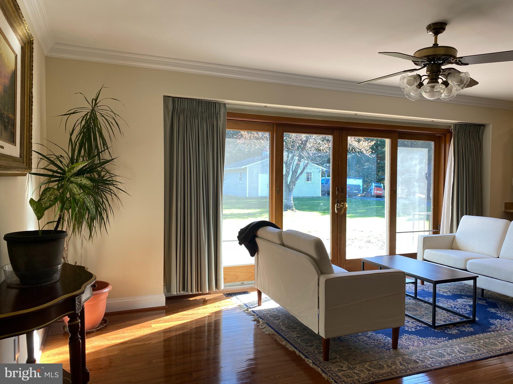 970 St George Barber Road Davidsonville, MD 21035 - Photo 28 of 69 a living room with furniture and a large window