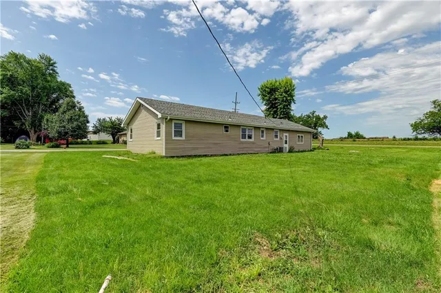 $167,900 | 101 Meadowbrook Court, Polo, MO 64671