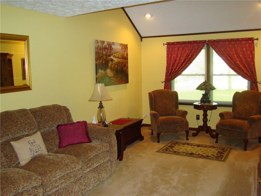 14068 Oak Ridge Road Carmel, IN 46032 - Photo 3 of 25 Gallery Image 3
