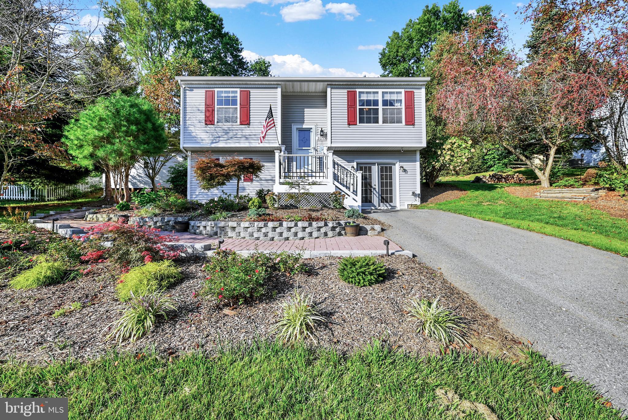 Welcome to 3219 Atlee!