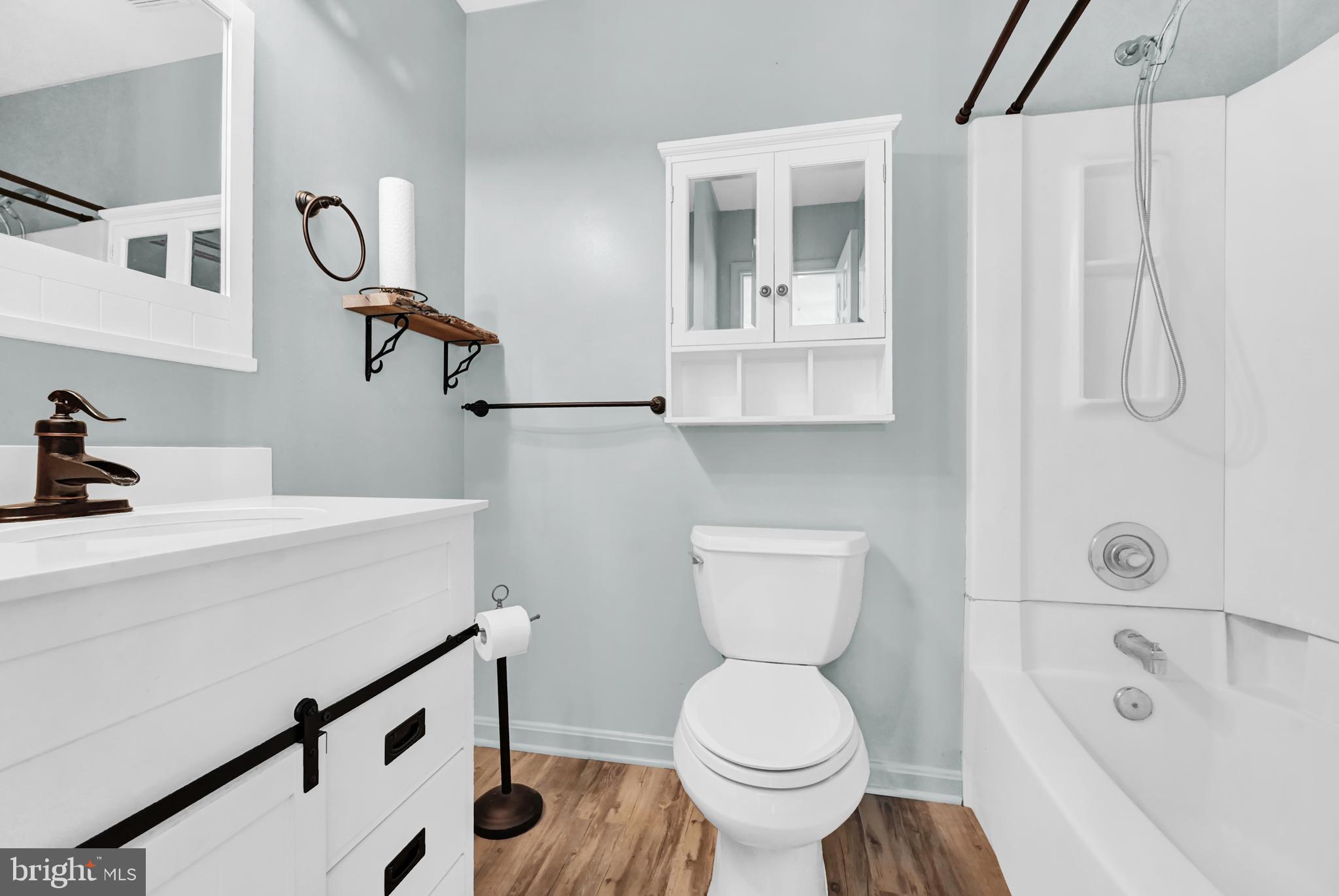 3219 Atlee Ridge Road New Windsor, MD 21776 - Photo 15 of 38 Full bath off of living room