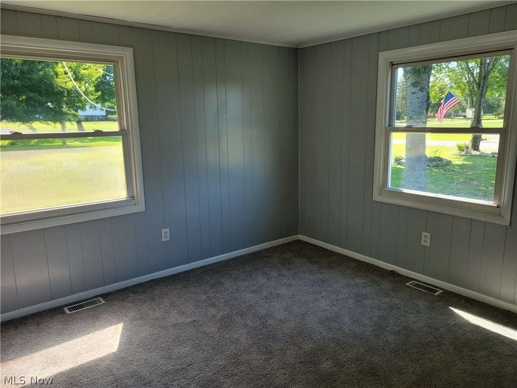 4429 Ridge Road Cortland, OH 44410 - Photo 13 of 17 Gallery Image 13