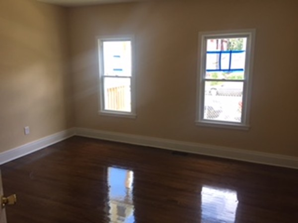 56-58 Maynard Street Springfield, MA 01109 - Photo 4 of 11 Gallery Image 4