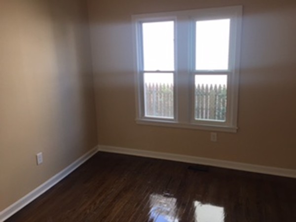 56-58 Maynard Street Springfield, MA 01109 - Photo 5 of 11 Gallery Image 5