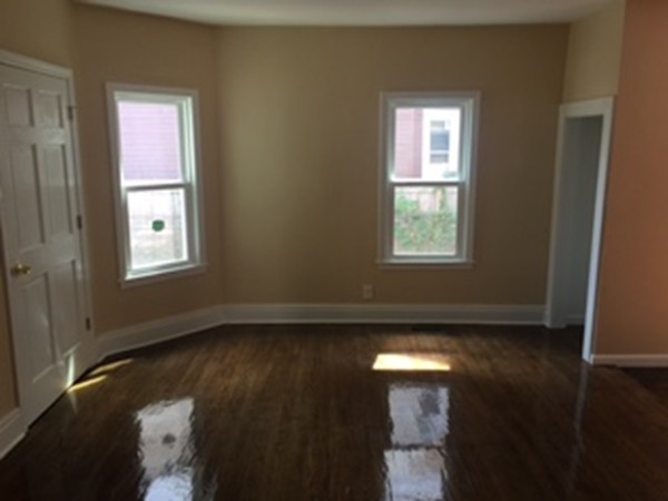 56-58 Maynard Street Springfield, MA 01109 - Photo 9 of 11 Gallery Image 9
