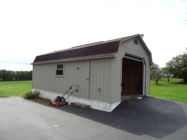 407 Smith Road Crossville, TN 38571 - Photo 20 of 21 shed