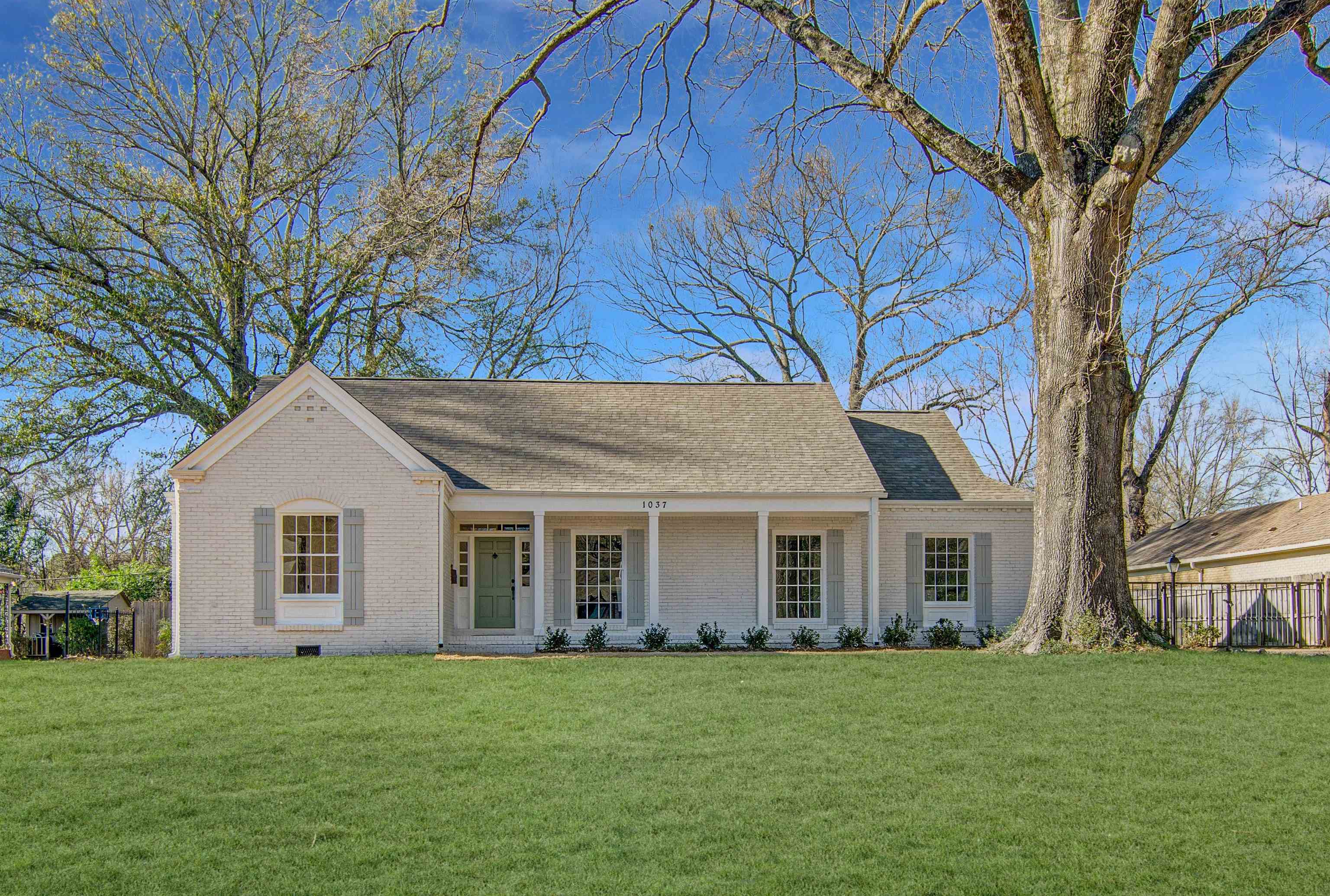 1037 Fair Meadow Road Memphis, TN 38117 - Photo 1 of 25 Gallery Image 1