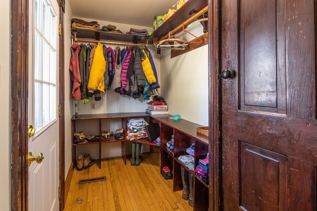 44 Hardwick Road Petersham, MA 01366 - Photo 9 of 41