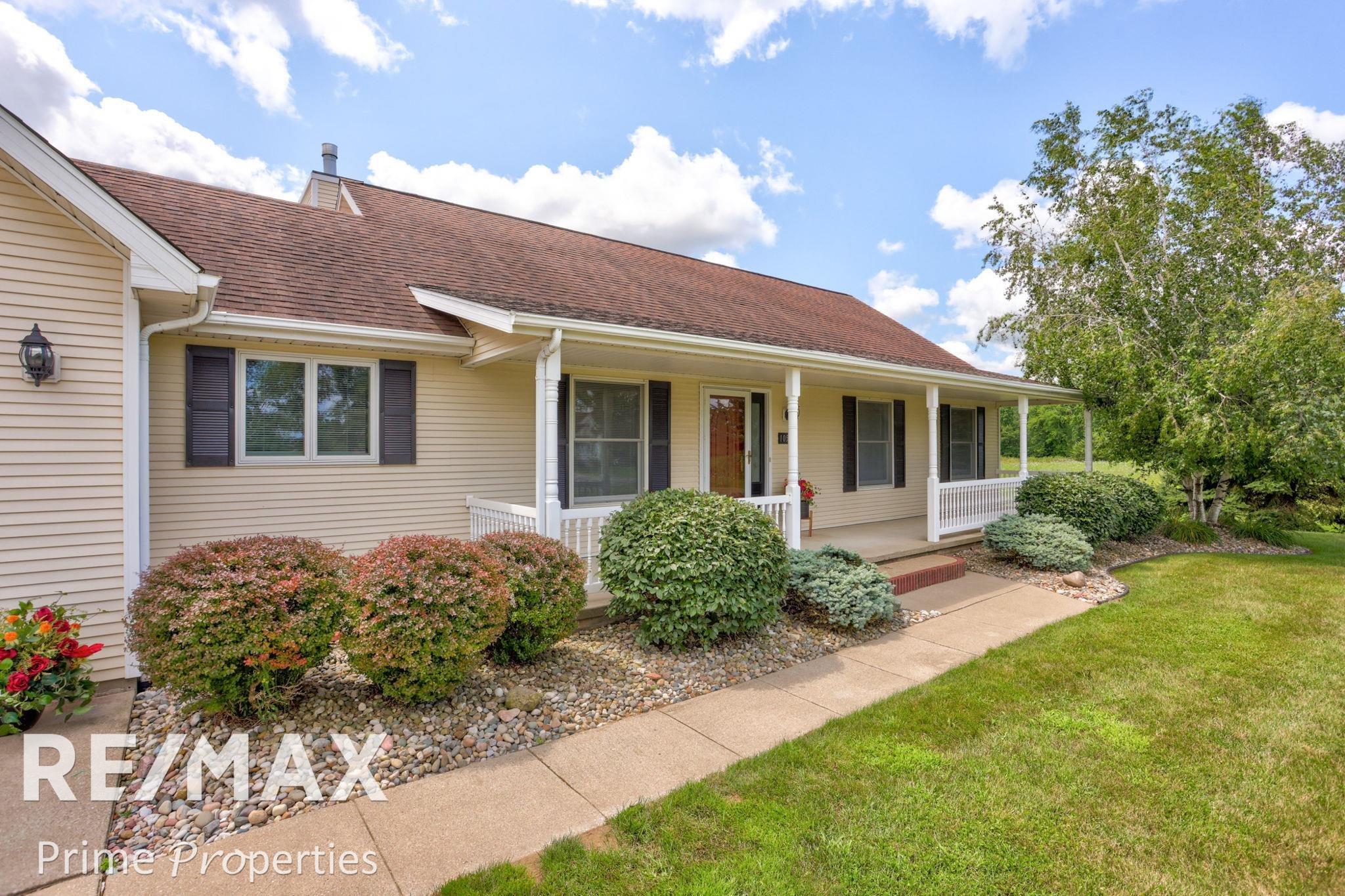 10560 Wenn Road Birch Run, MI 48415 - Photo 5 of 64 50149407-5b0244e3-37b5-4105-a208-e6838d8e7a97.JPG