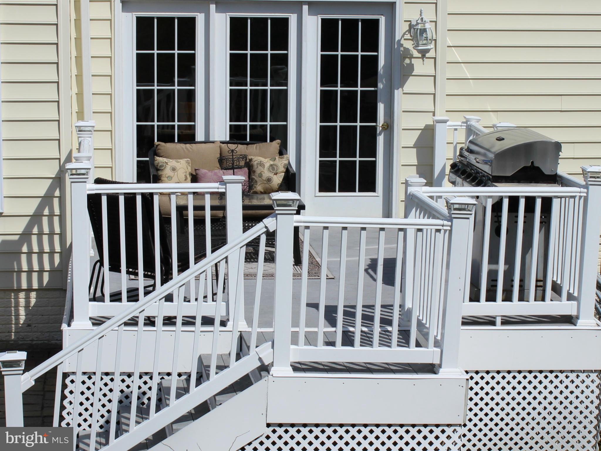 18519 Kerill Road Triangle, VA 22172 - Photo 25 of 27 Deck