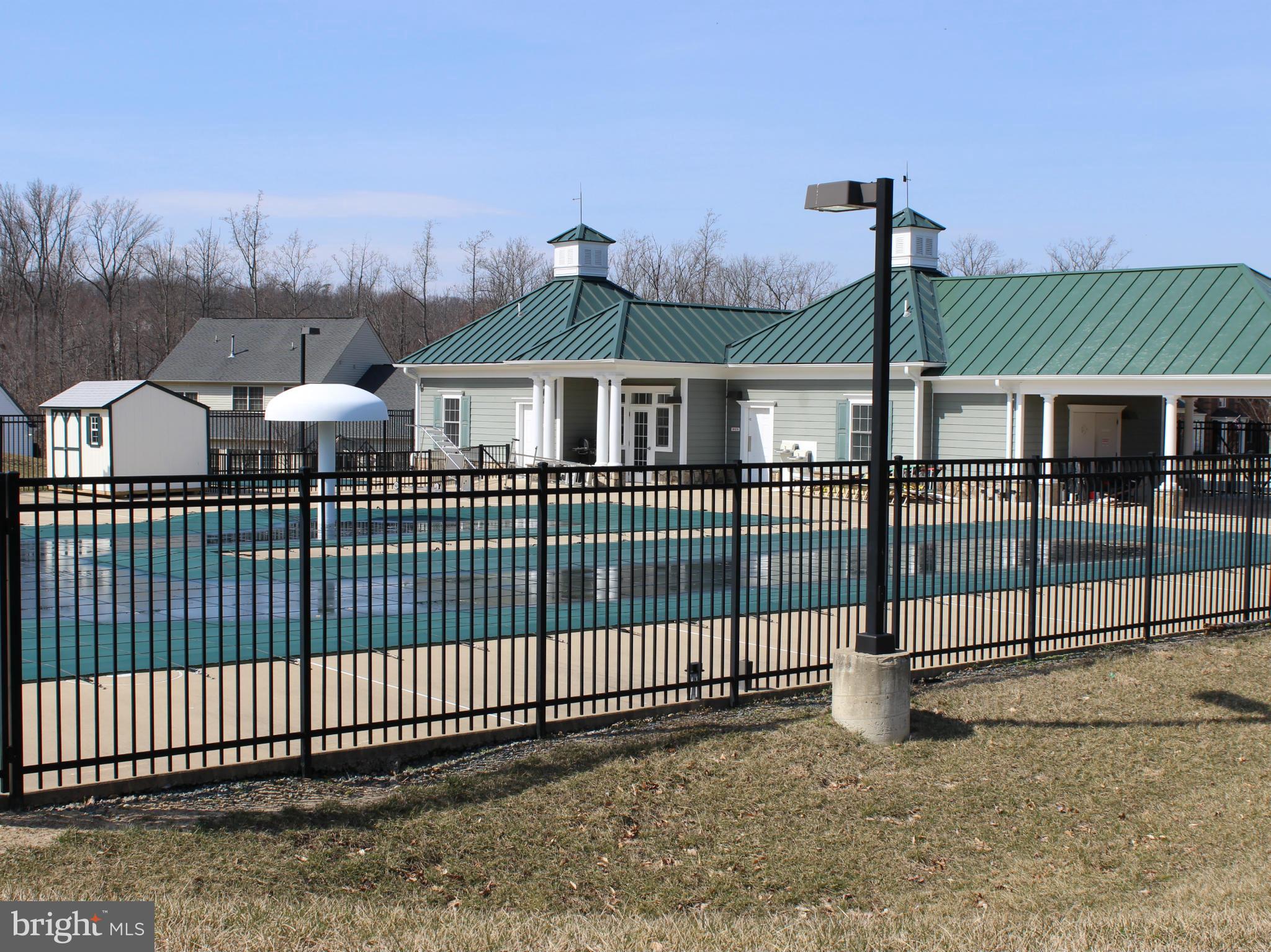18519 Kerill Road Triangle, VA 22172 - Photo 27 of 27 Community Pool