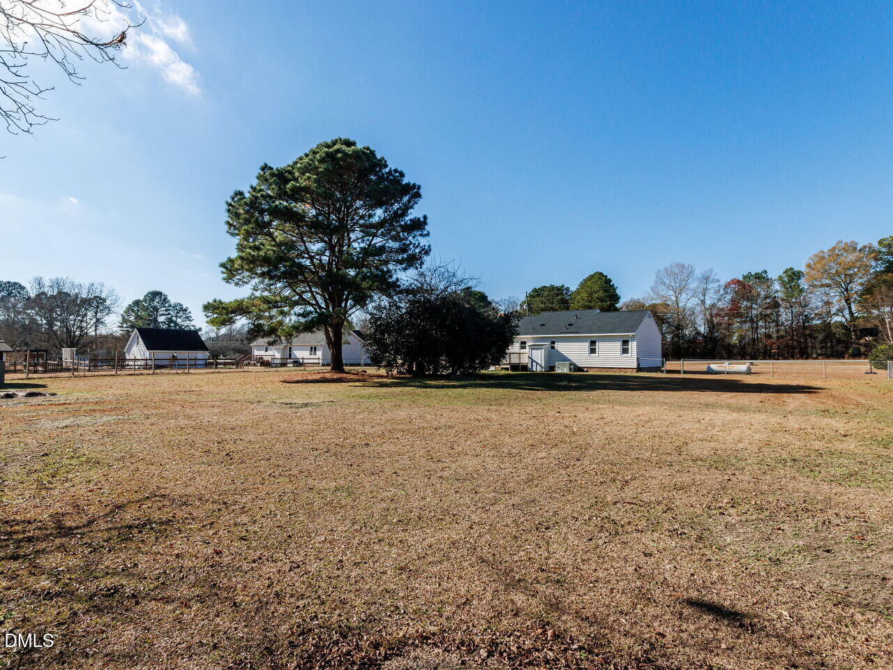 577 Corbett Road Clayton, NC 27520 - Photo 27 of 33 033-1280x960-backyard