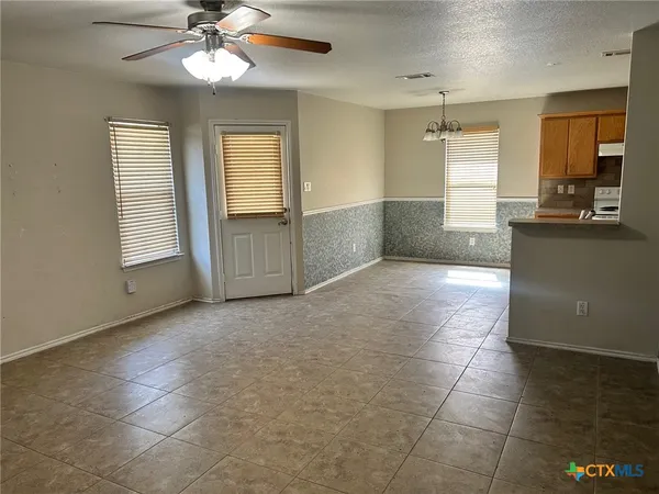 $1,395 | 604 Redbud Drive, Copperas Cove, TX 76522