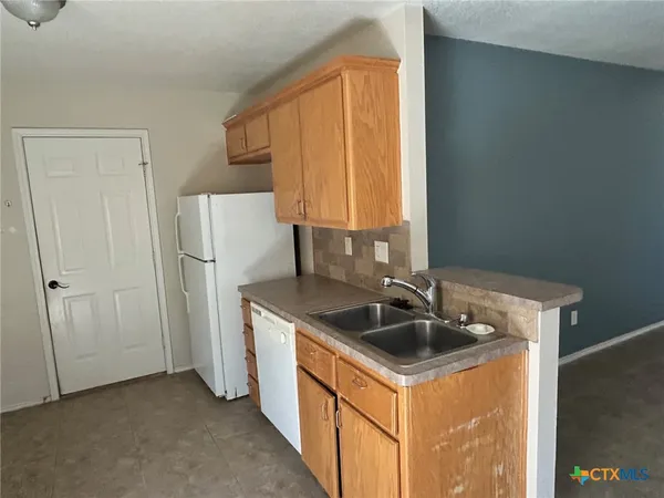 $1,395 | 604 Redbud Drive, Copperas Cove, TX 76522