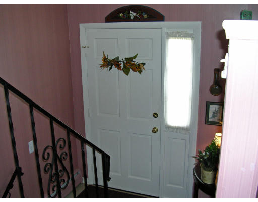70 Proctor Road Chelmsford, MA 01824 - Photo 9 of 17 a view of a entryway