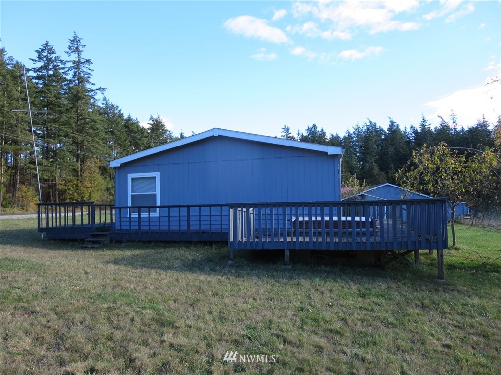 200 East Sleeper Road Oak Harbor, WA 98277 - Photo 4 of 16 Gallery Image 4