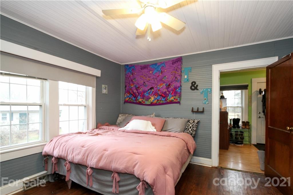 904 3rd Street Southeast Conover, NC 28613 - Photo 15 of 30 Gallery Image 15