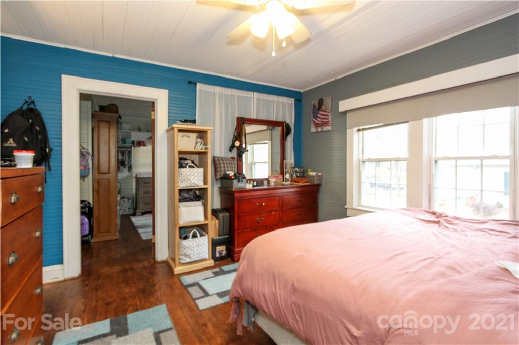904 3rd Street Southeast Conover, NC 28613 - Photo 18 of 30 Gallery Image 18