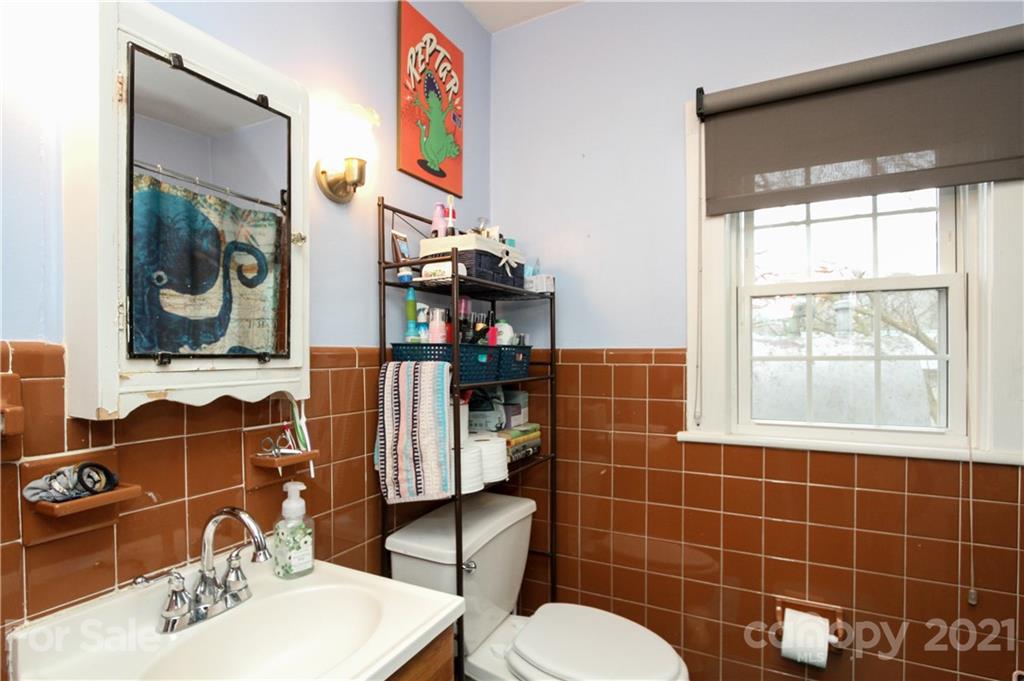 904 3rd Street Southeast Conover, NC 28613 - Photo 22 of 30 Gallery Image 22