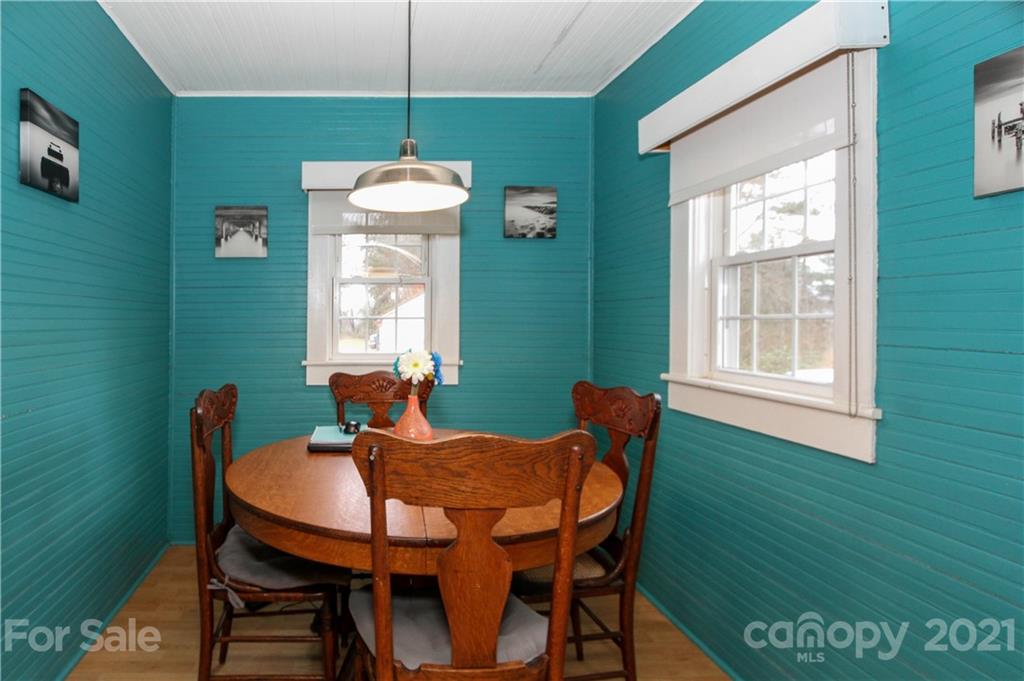 904 3rd Street Southeast Conover, NC 28613 - Photo 7 of 30 Gallery Image 7