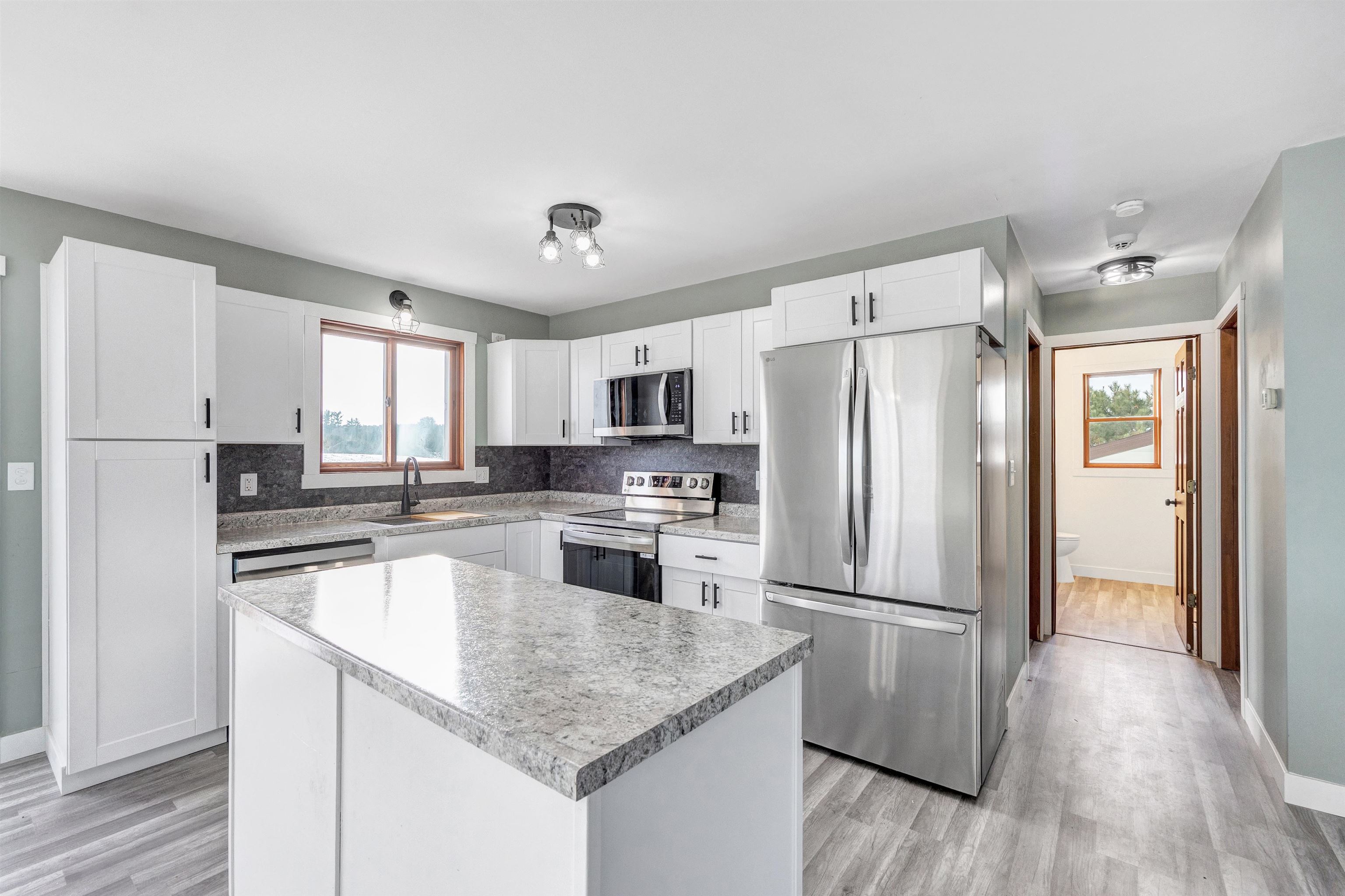 E3249 Bags Hill Road Waupaca, WI 54981 - Photo 5 of 37