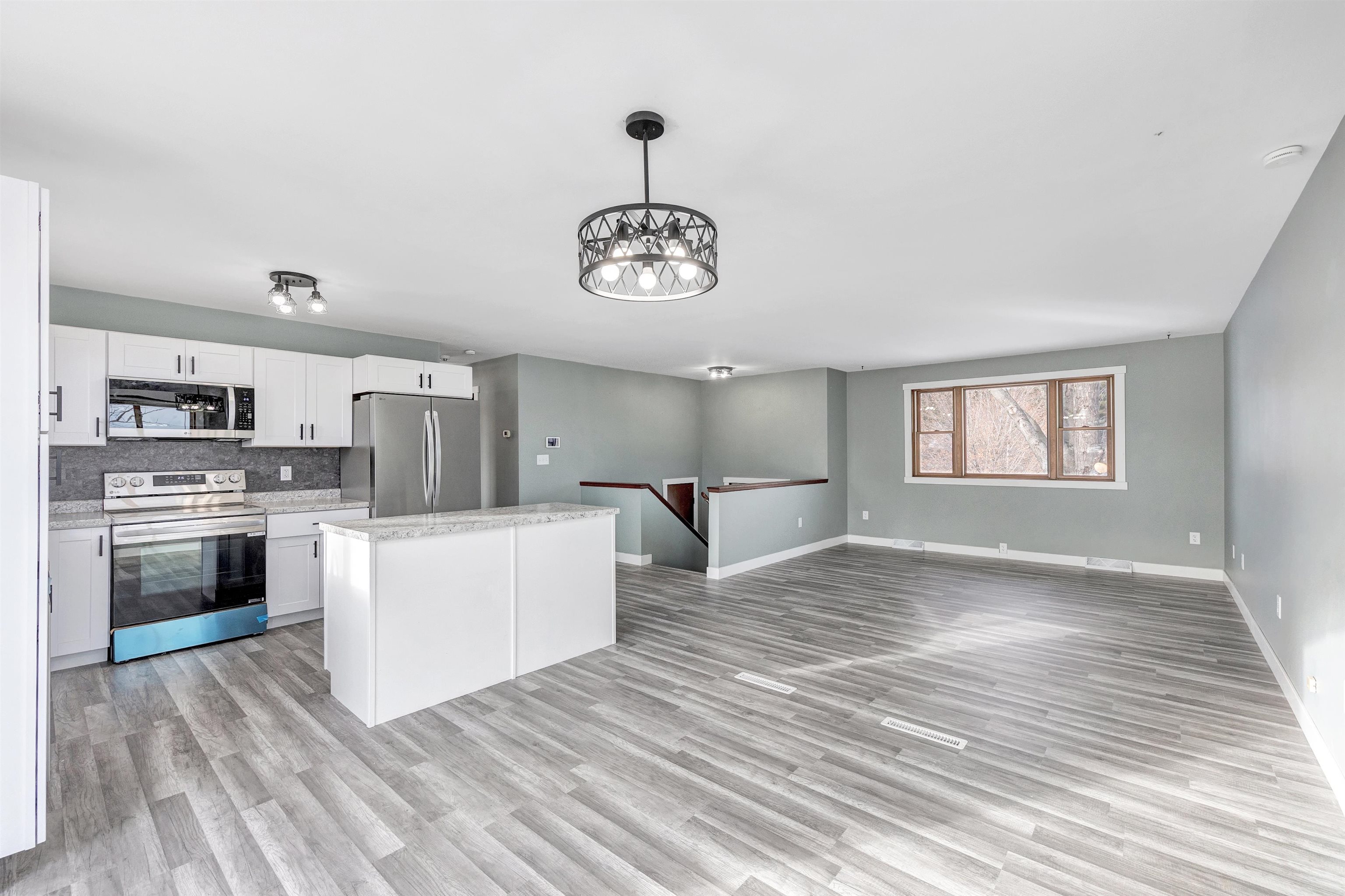 E3249 Bags Hill Road Waupaca, WI 54981 - Photo 9 of 37