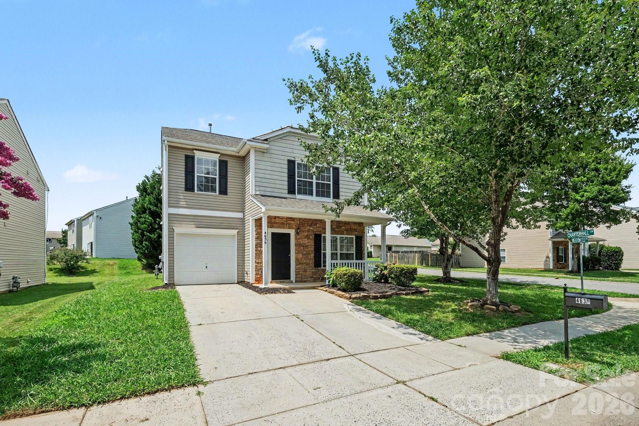 4636 Meadowfield Road Charlotte, NC 28215 - Photo 4 of 29 Gallery Image 4