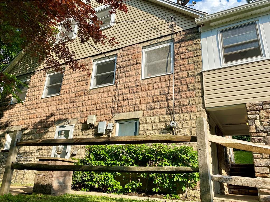 518 Hulton Road Verona, PA 15147 - Photo 4 of 23 Gallery Image 4