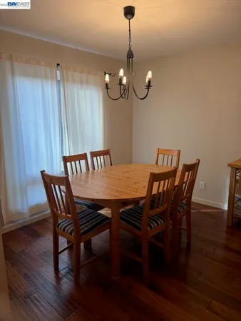 $3,000 | 320 North Civic Drive, Walnut Creek, CA 94596