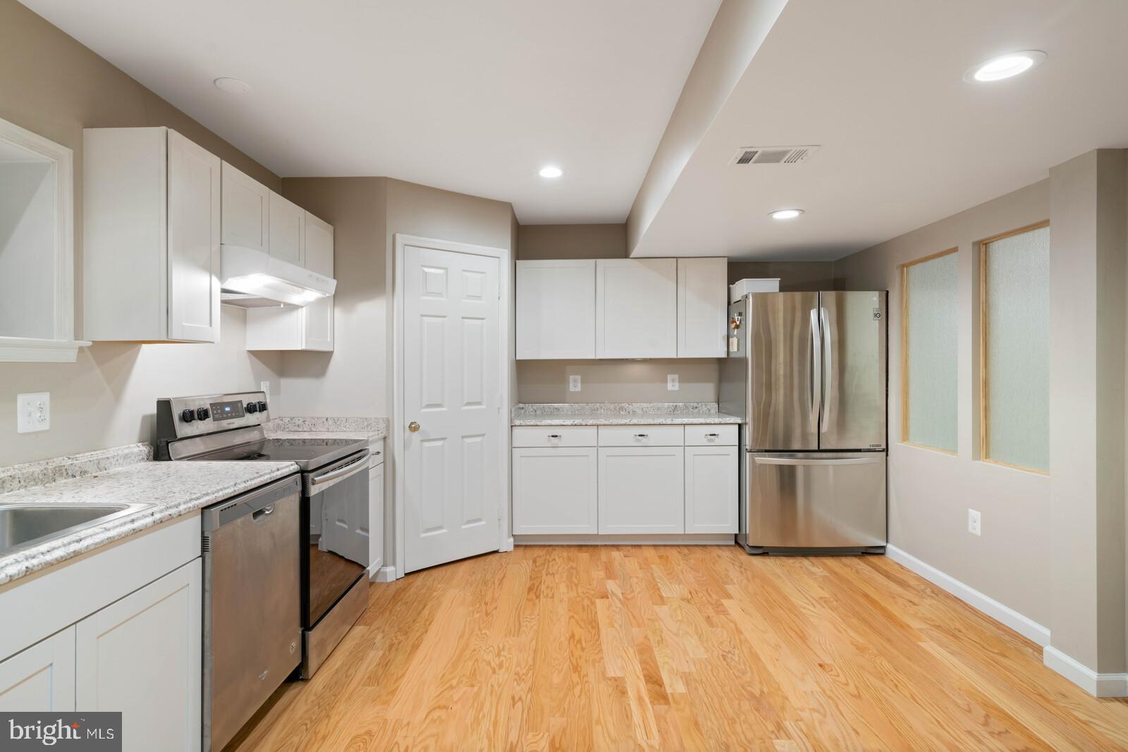 650 Courthouse Road Stafford, VA 22554 - Photo 46 of 57 Lower Level Second kitchen