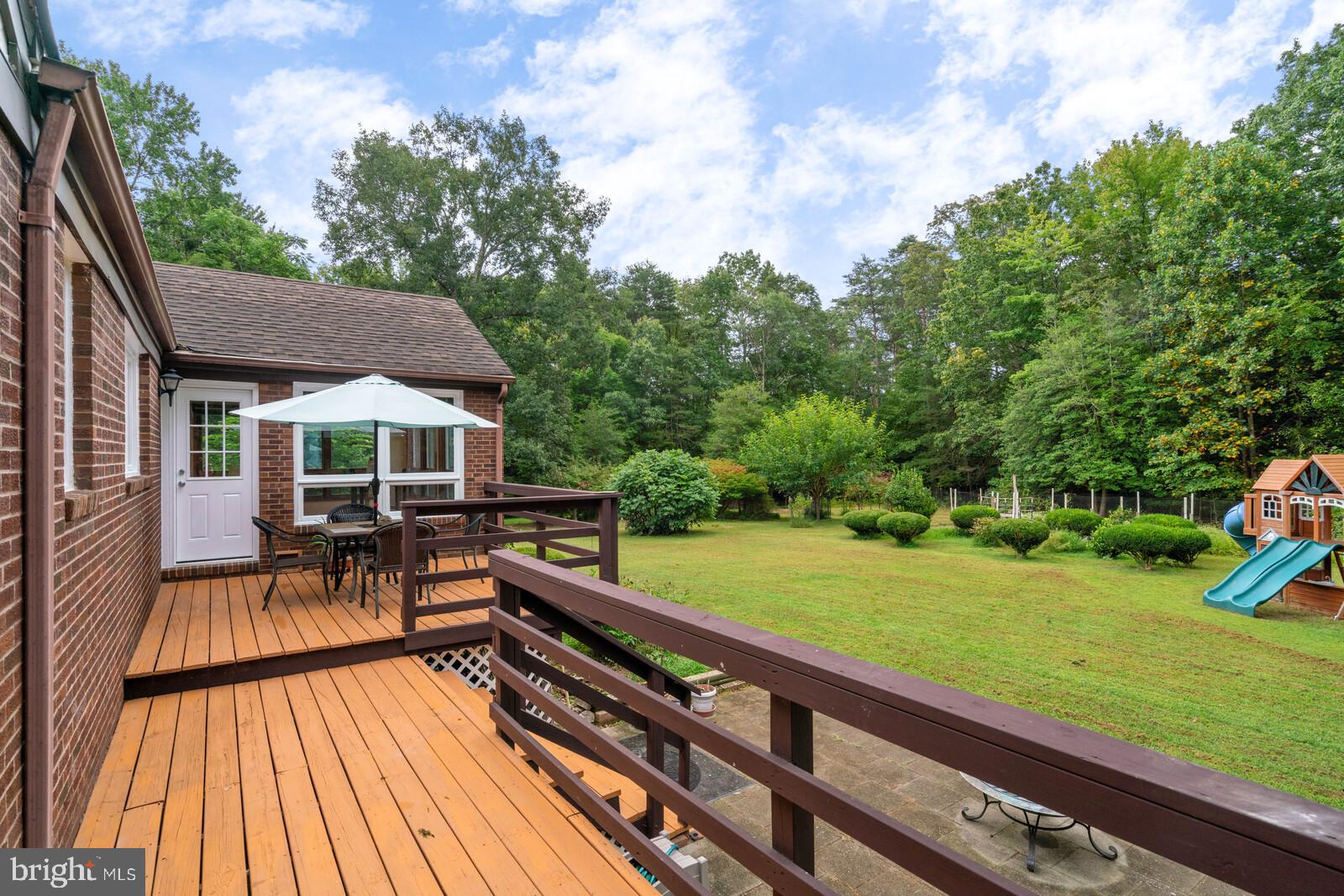 650 Courthouse Road Stafford, VA 22554 - Photo 50 of 57 Sun Deck