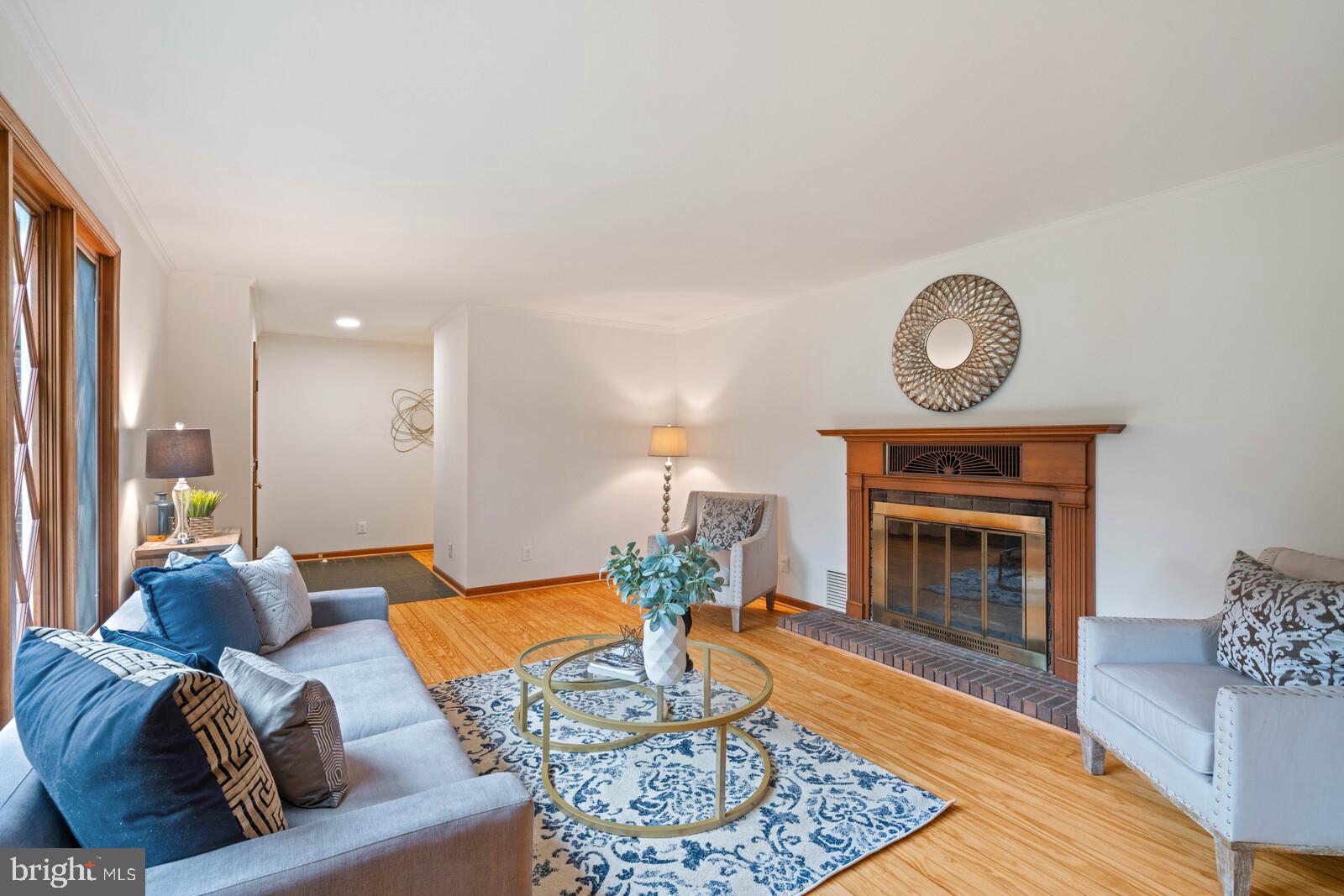 650 Courthouse Road Stafford, VA 22554 - Photo 8 of 57 Living Room