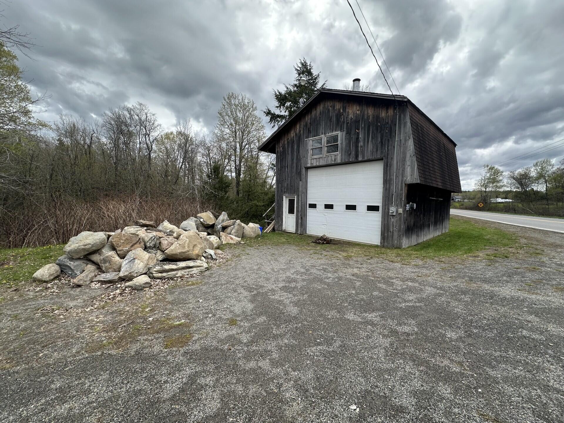 2641 Exeter Road Exeter, ME 04435 - Photo 46 of 51 Workshop Garage