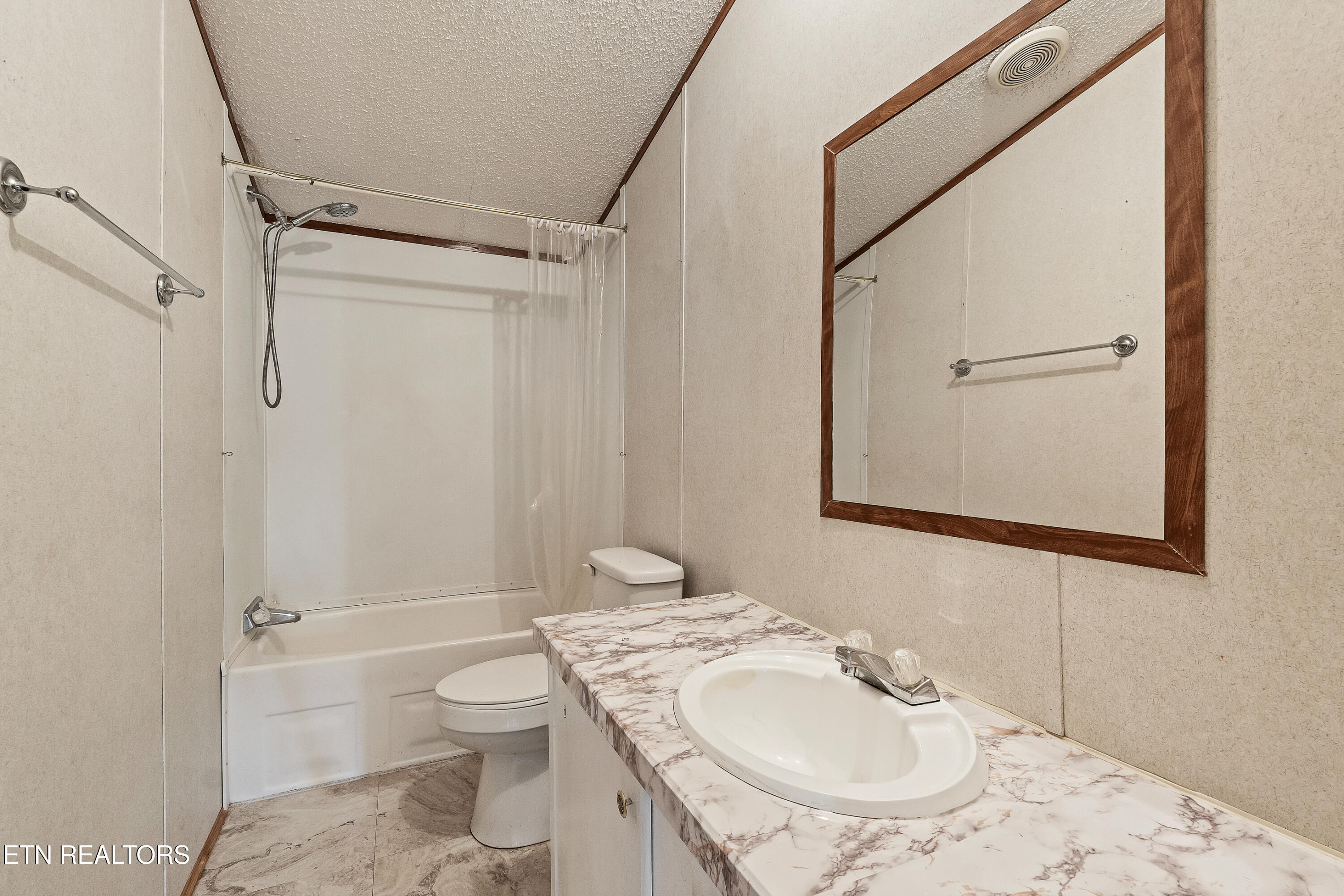 335 Keeble Road Maryville, TN 37804 - Photo 23 of 29 DSC09857