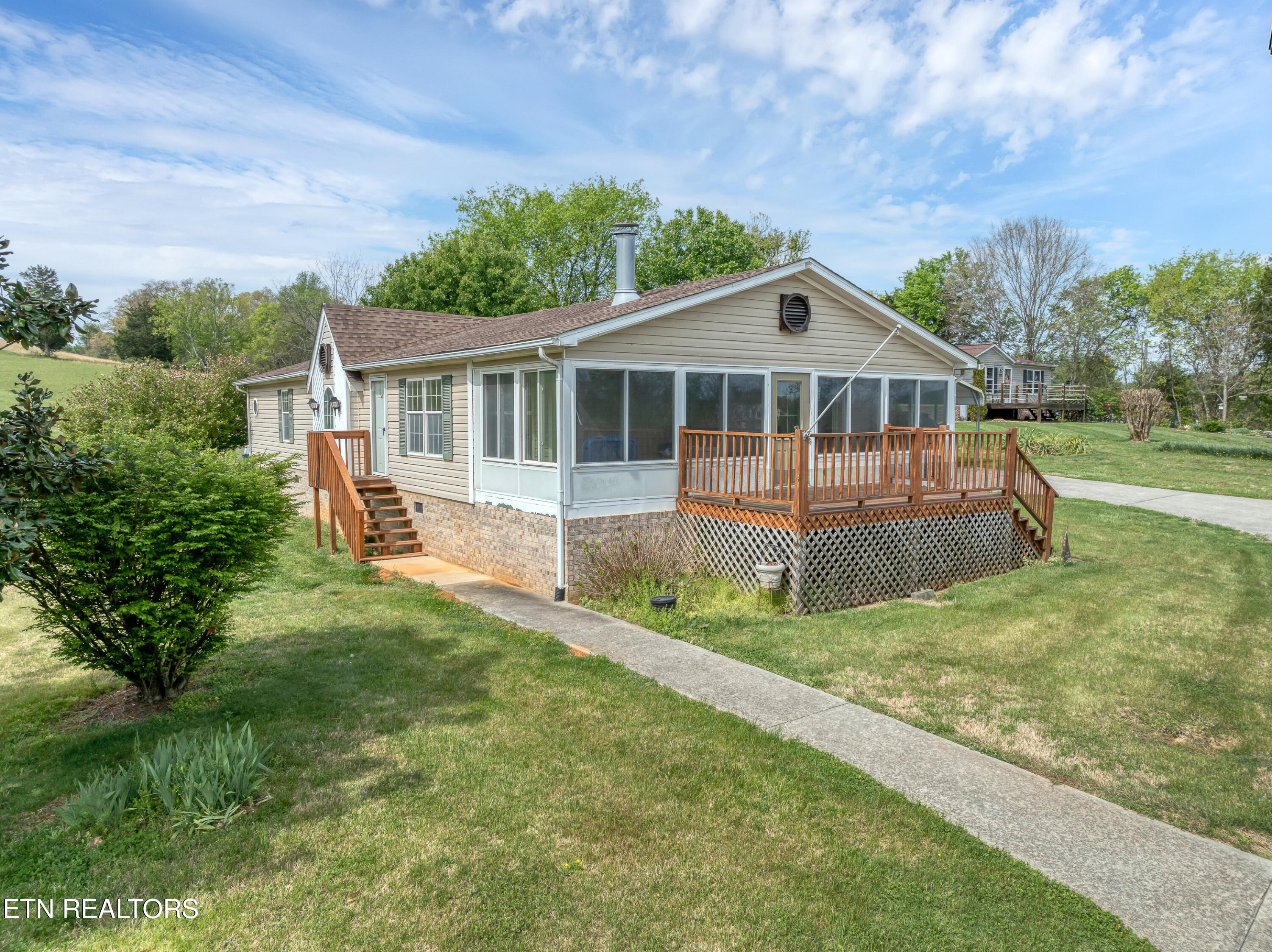 335 Keeble Road Maryville, TN 37804 - Photo 3 of 29 DJI_0987