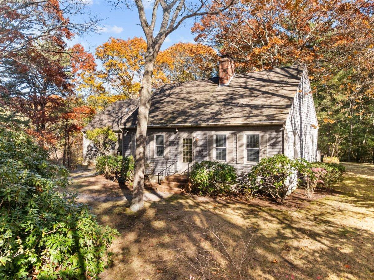 515 County Road Pocasset, MA 02559 - Photo 3 of 66 04-0010_County Rd