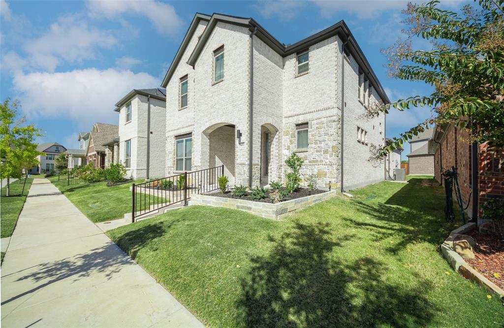 467 Chambers Place Fairview, TX 75069 - Photo 3 of 39