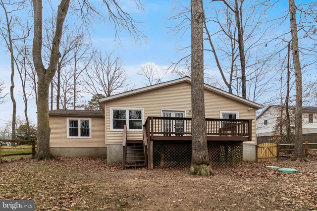 $375,000 | 332 Thunderbird Drive, Lusby, MD 20657