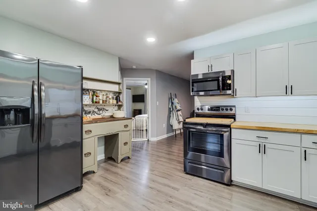 $375,000 | 332 Thunderbird Drive, Lusby, MD 20657