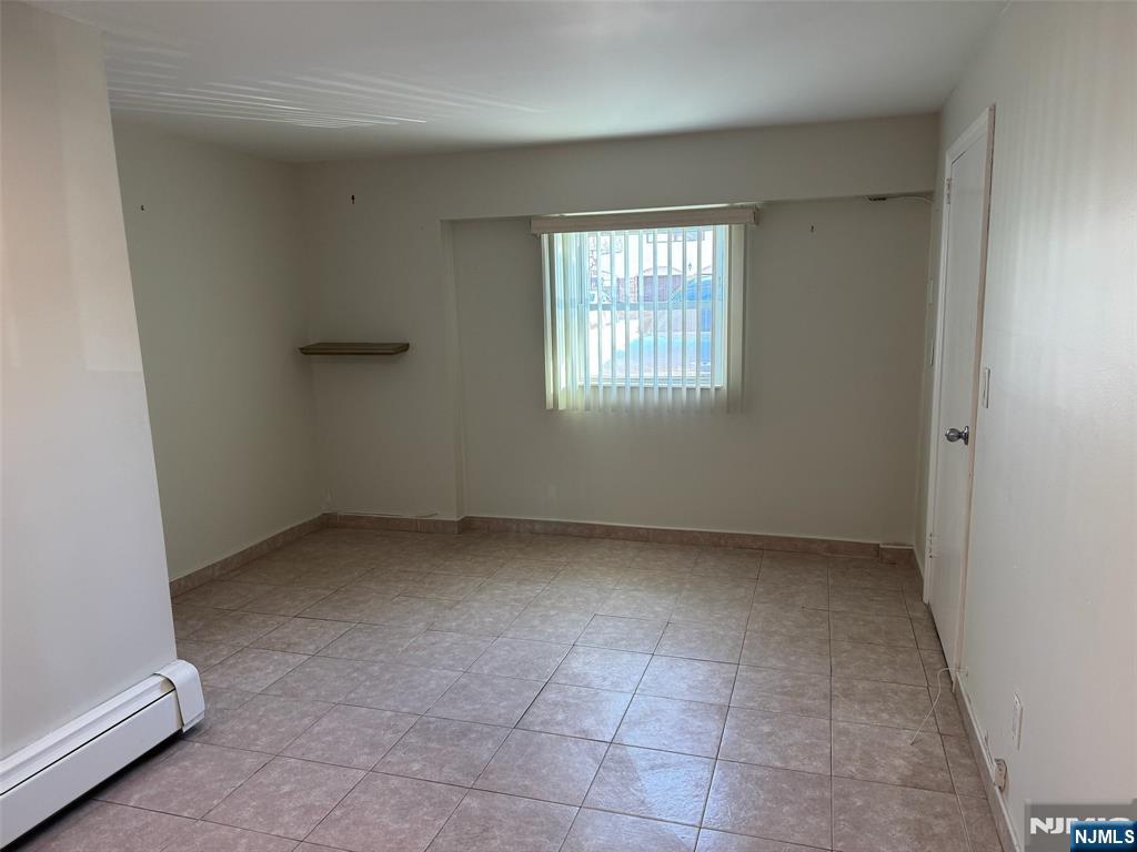 135 Franklin Street Little Ferry, NJ 07643 - Photo 14 of 21