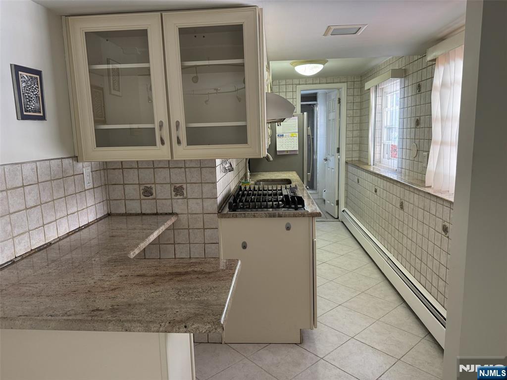 135 Franklin Street Little Ferry, NJ 07643 - Photo 15 of 21