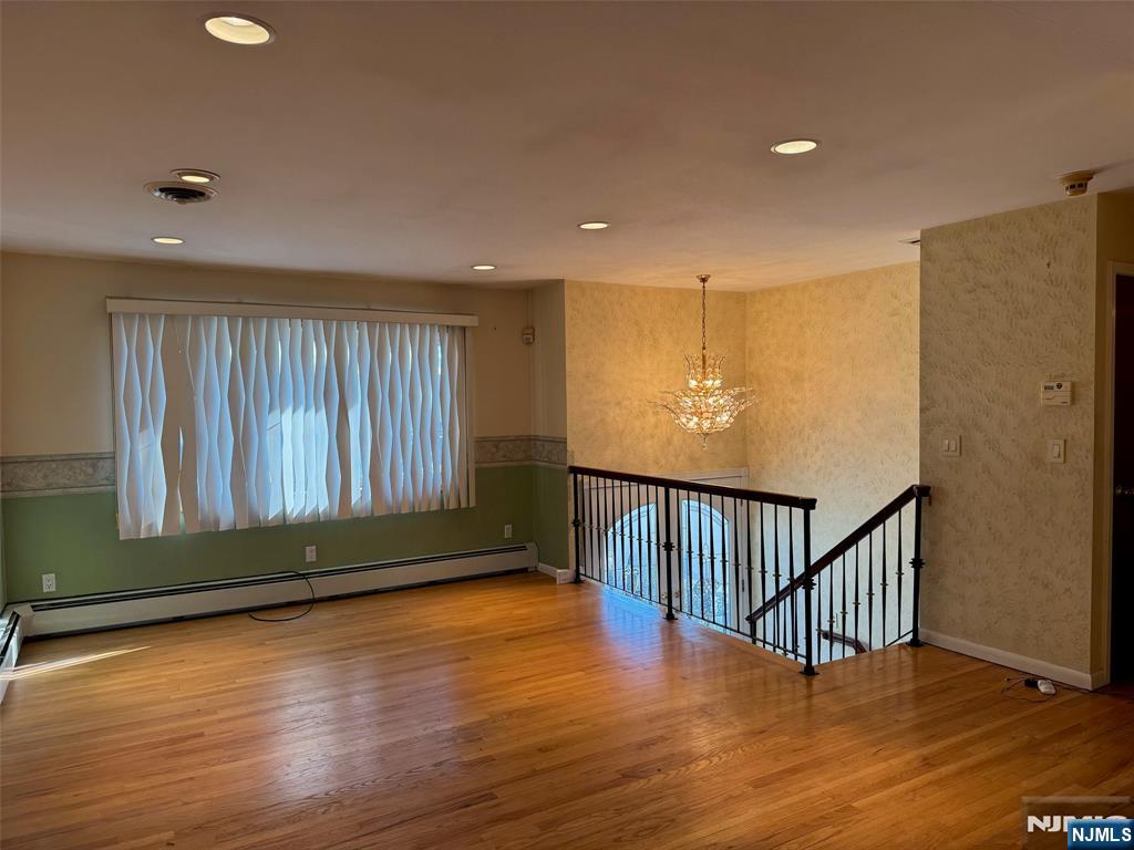 135 Franklin Street Little Ferry, NJ 07643 - Photo 4 of 21