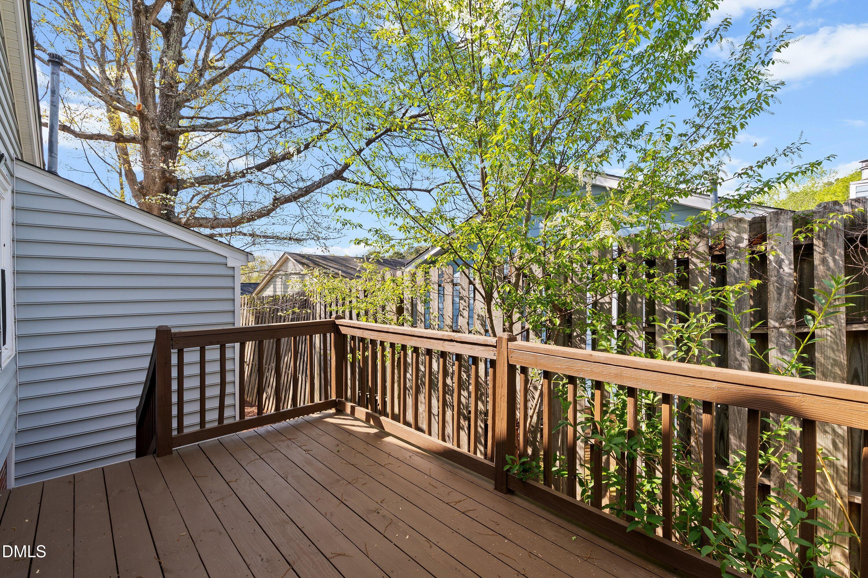 202 Beechtree Drive Cary, NC 27513 - Photo 28 of 30 31-202 Beechtree Dr _3563