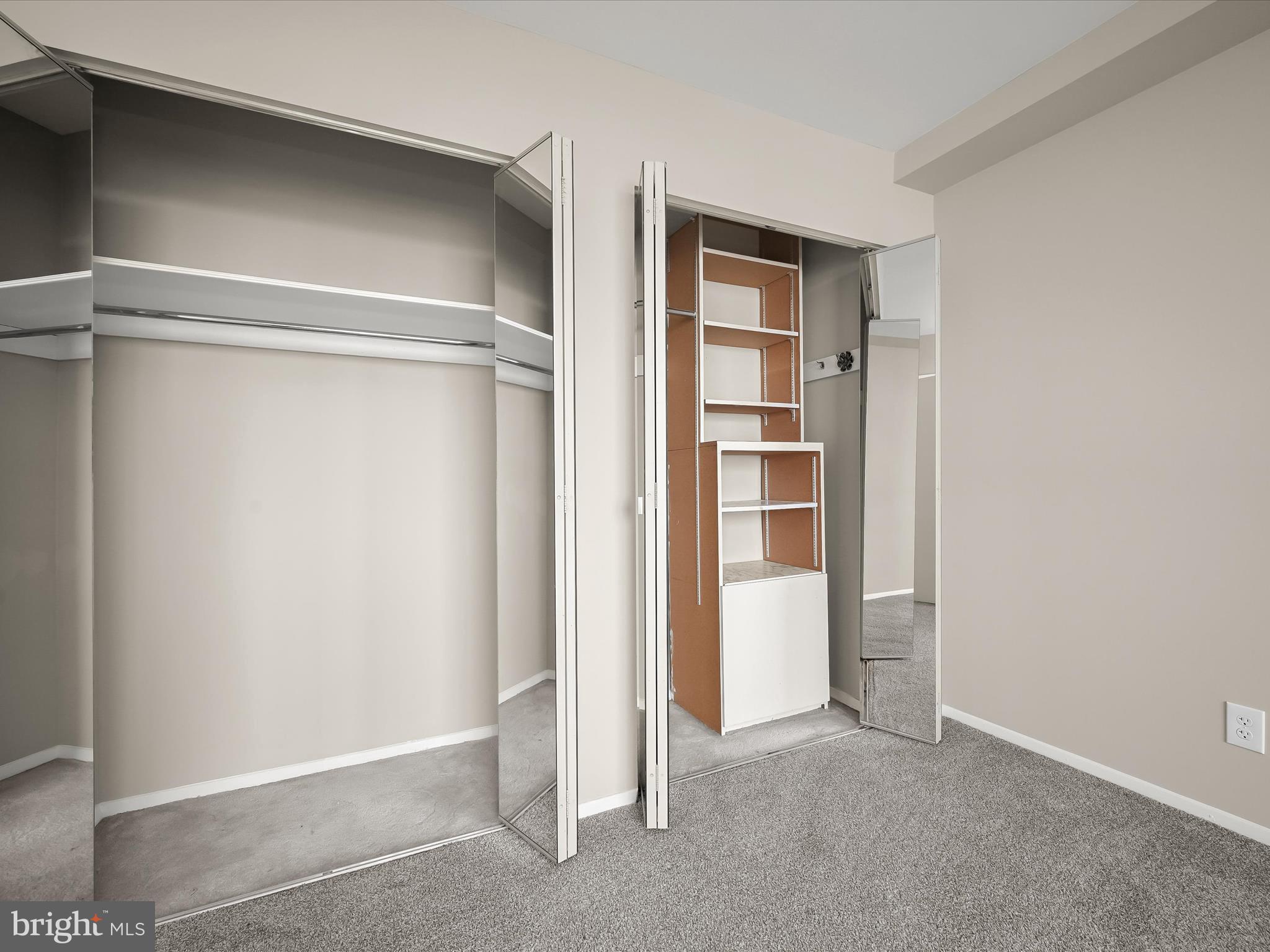 9701 Fields Road, Unit 1607 Gaithersburg, MD 20878 - Photo 19 of 42 a view of an empty room