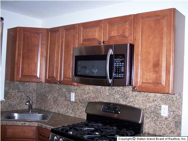 537 Riga Street Staten Island, NY 10306 - Photo 6 of 15 Additional Photo