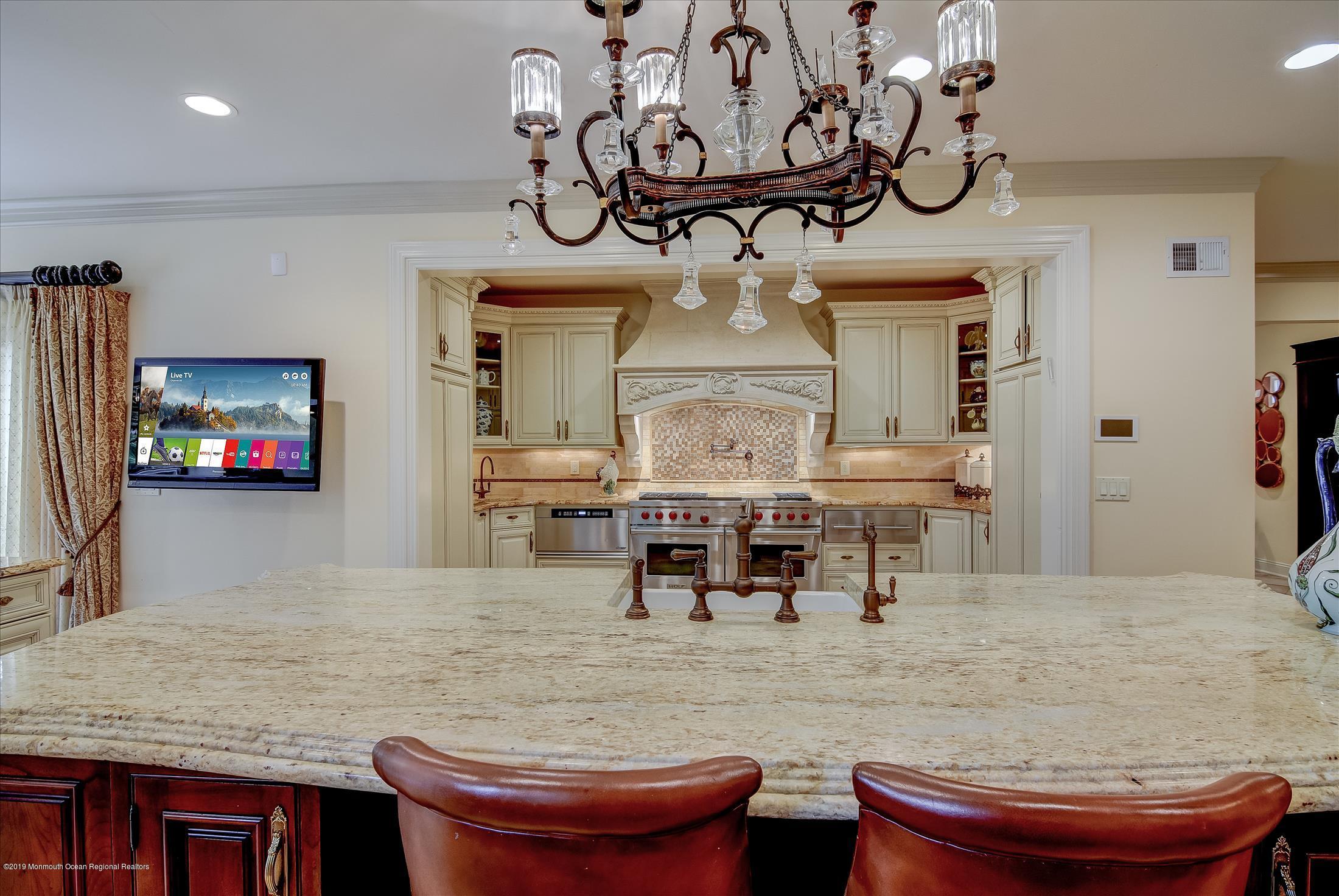 235 Deerfield Road Morganville, NJ 07751 - Photo 26 of 70 Kitchen (6)